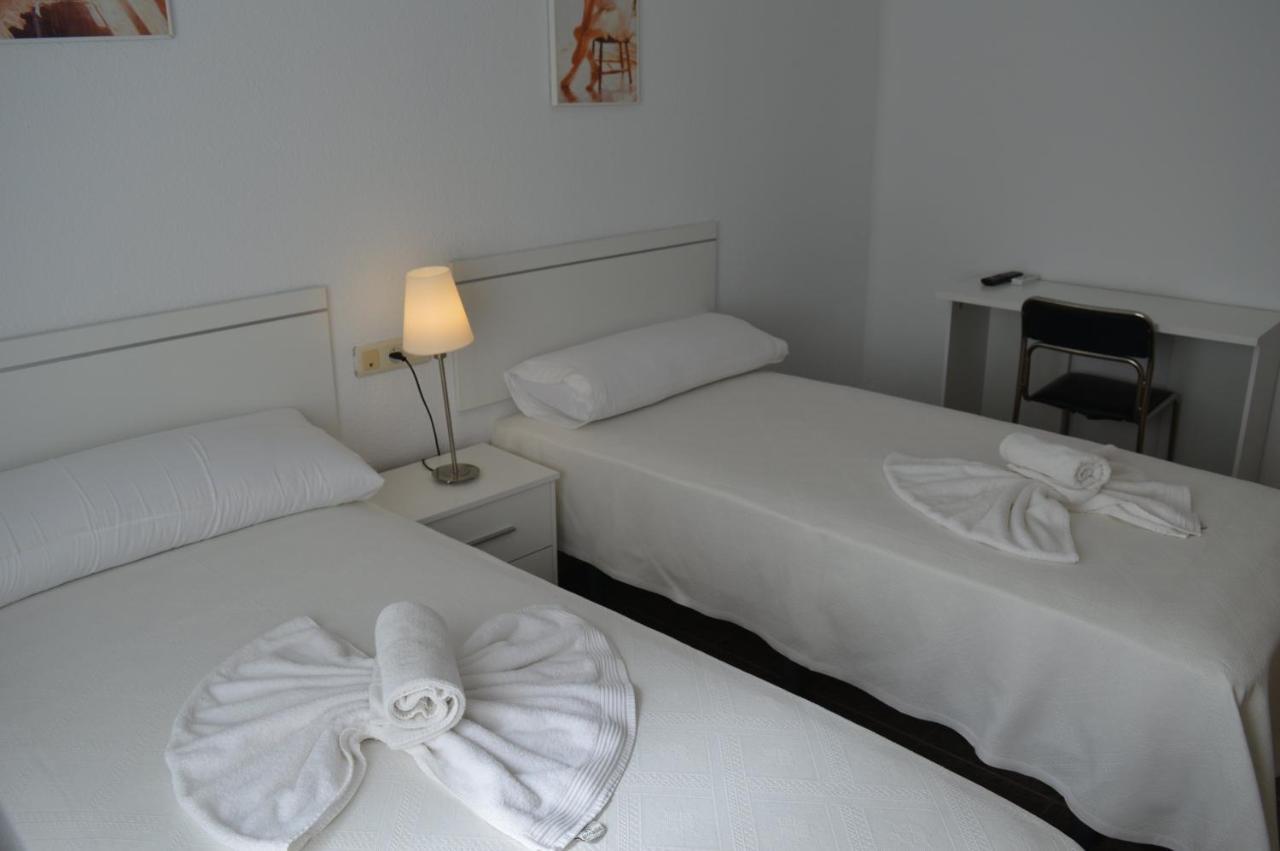 Nuevo Hotel Capitolio 巴尔德佩尼亚斯 外观 照片